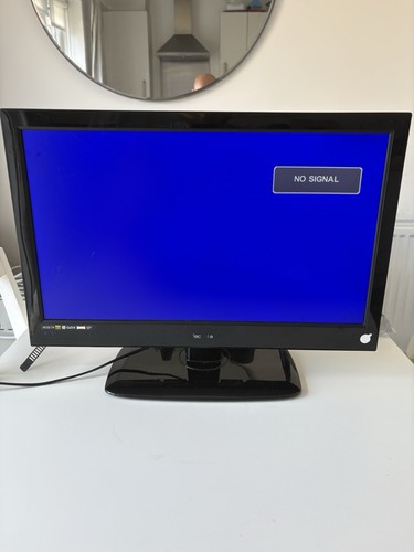 Technika led tv - 21.5",