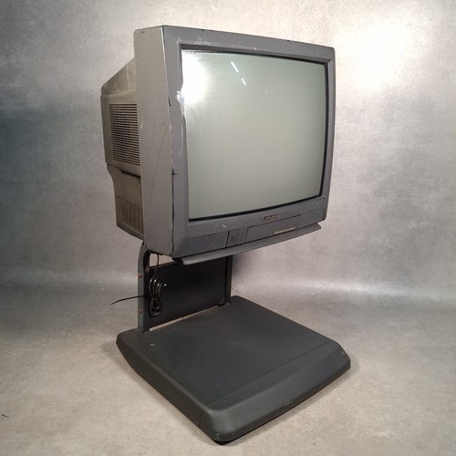 Mitsubishi crt tv - 21”,