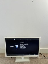 Technika 22E21W-FHD/DVD 22"